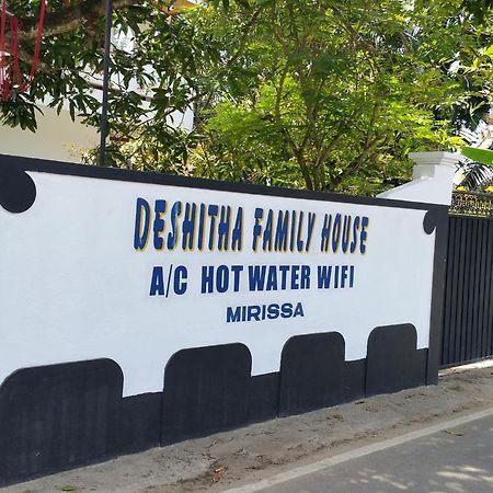 מלון מיריסה Desitha Family House מראה חיצוני תמונה