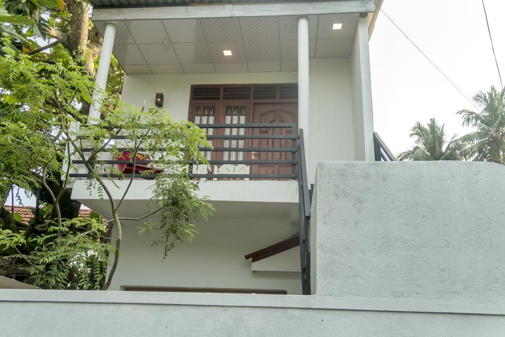 מלון מיריסה Desitha Family House מראה חיצוני תמונה