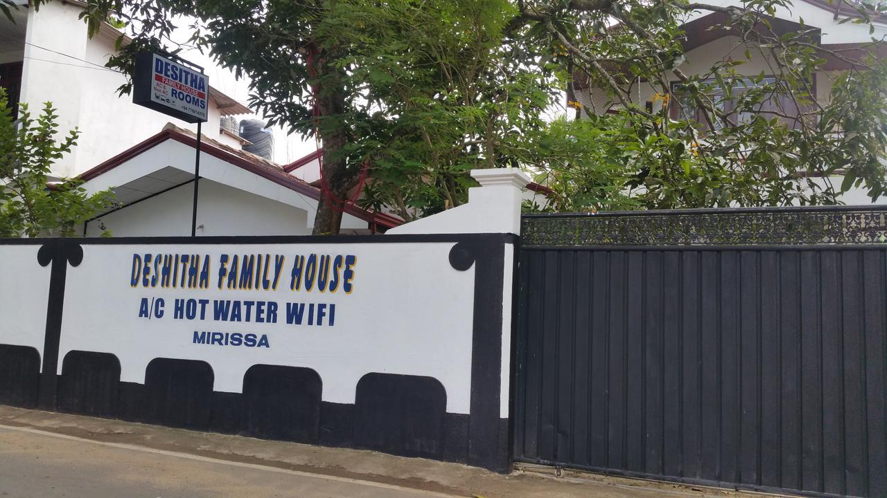 מלון מיריסה Desitha Family House מראה חיצוני תמונה