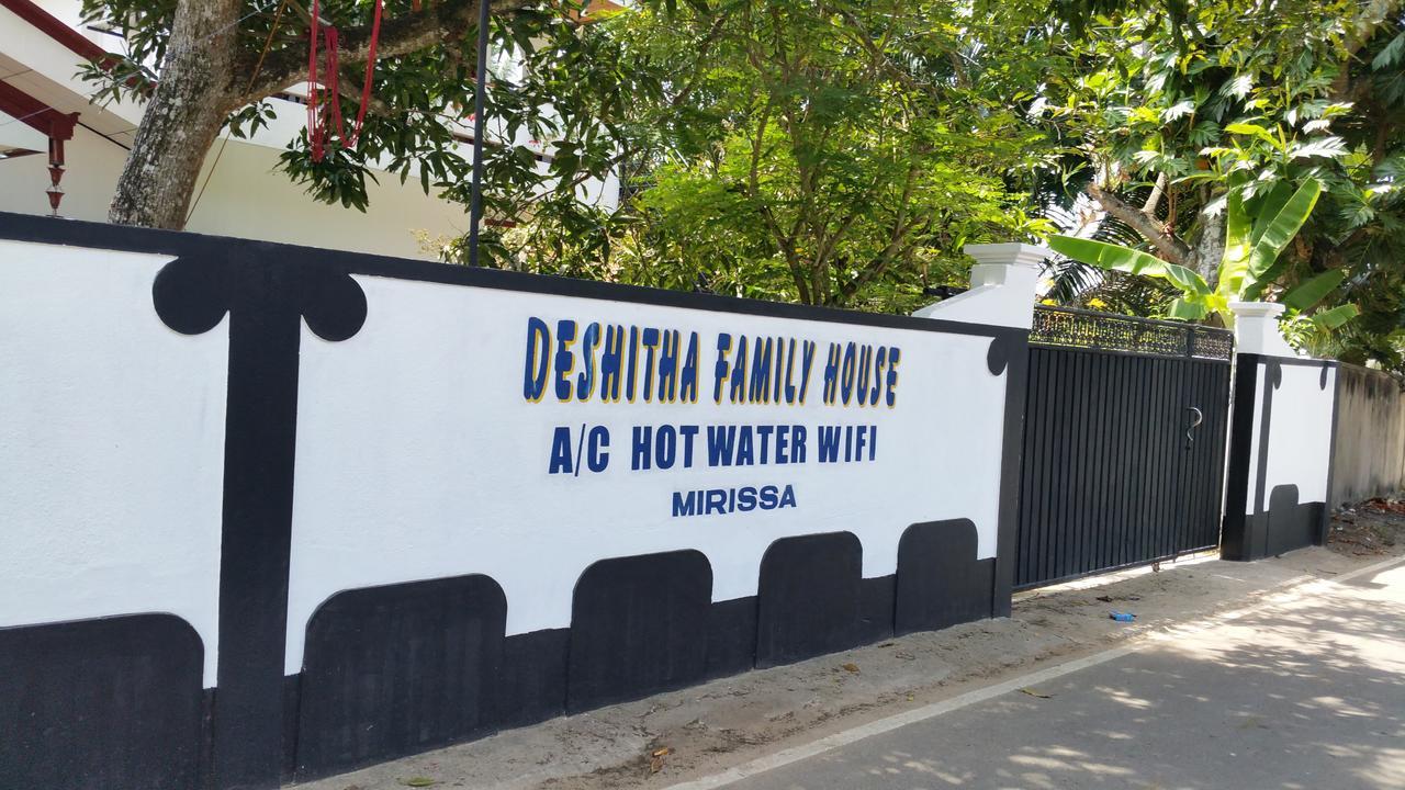 מלון מיריסה Desitha Family House מראה חיצוני תמונה